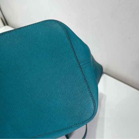 Michael Kors Turquoise Jet Set Travel Saffiano Leather Large Tote Bag Preppy - Picture 9 of 9